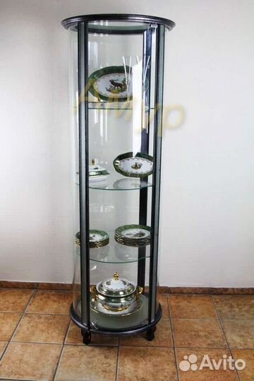 Витрина для салона красоты