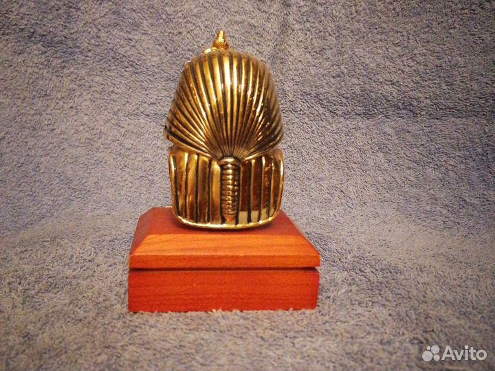 Египетская статуэтка