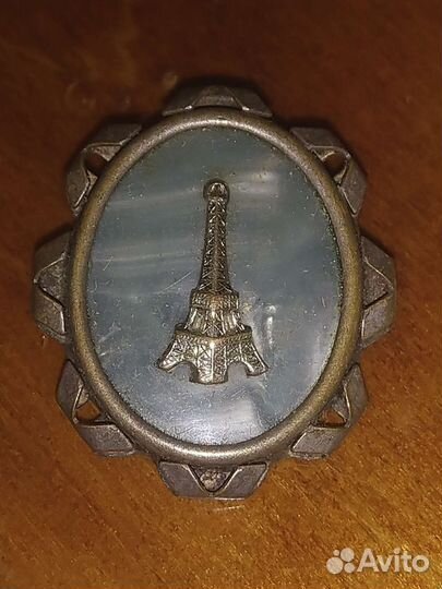 Винтажный значок Эльфелева башня
