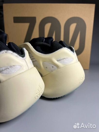 Мужские Кроссовки Adidas Yeezy boost