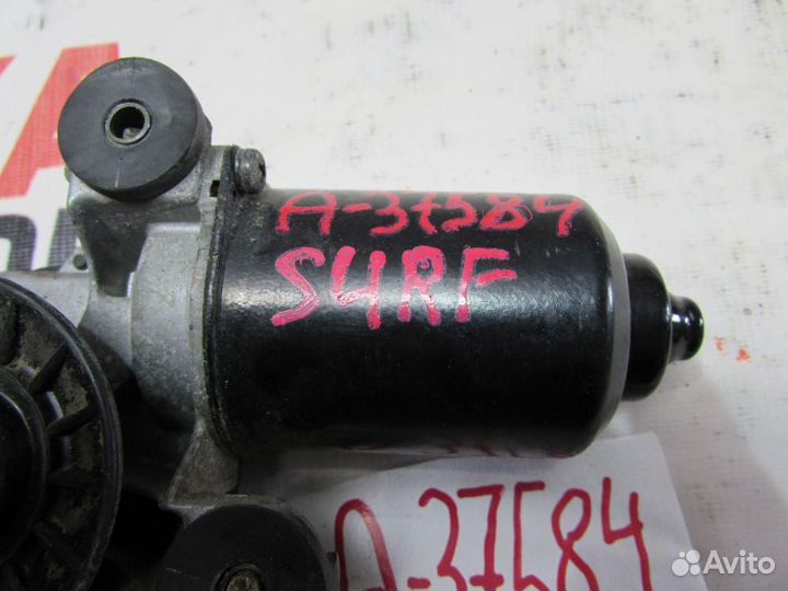 Моторчик стеклоочистителя передний для Toyota Hilu