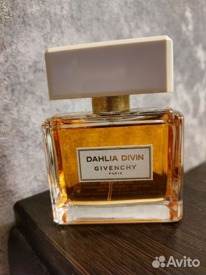 Givenchy dahlia divin духи винтаж