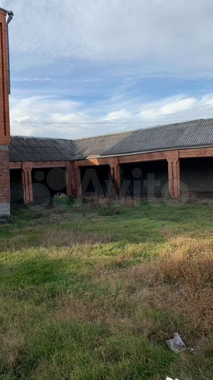 Дом 600 м² на участке 12 сот.