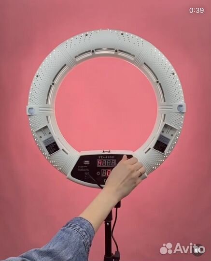 Кольцевая лампа 45 см со штативом