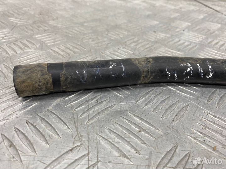 Б/У трубка охлаждения (патрубок, шланг, радиатора)