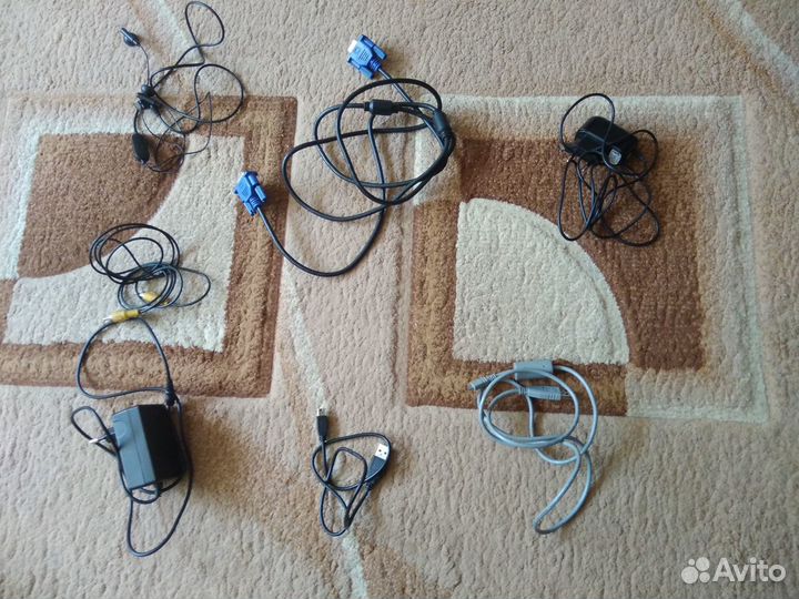 Зарядки, переходники, наушники