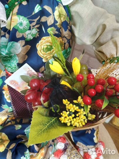 Кукла в чулочной технике для интерьера