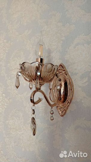 Настенный светильник бра