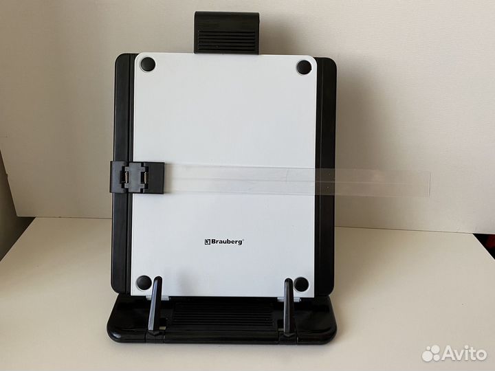 Подставка для учебников