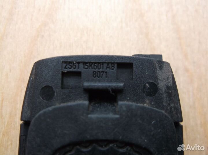 Форд чип ключ 2S6T-15K601-AB 433.92MHz HU101