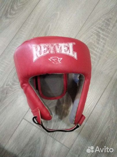 Боксерский шлем