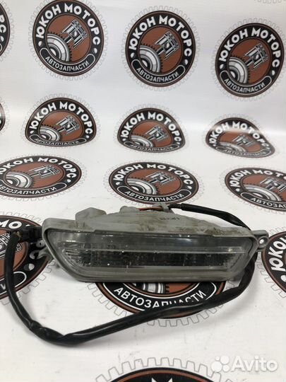 Фонарь заднего хода левый Kia Quoris