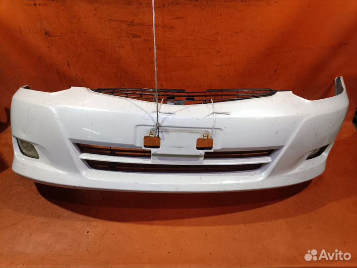 Бампер передний Toyota Wish ZNE10G