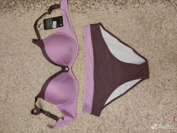 Купальник новый 54