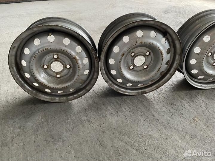 R14 100X4 штампованные KIA