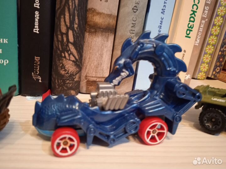 Hot wheels машинки