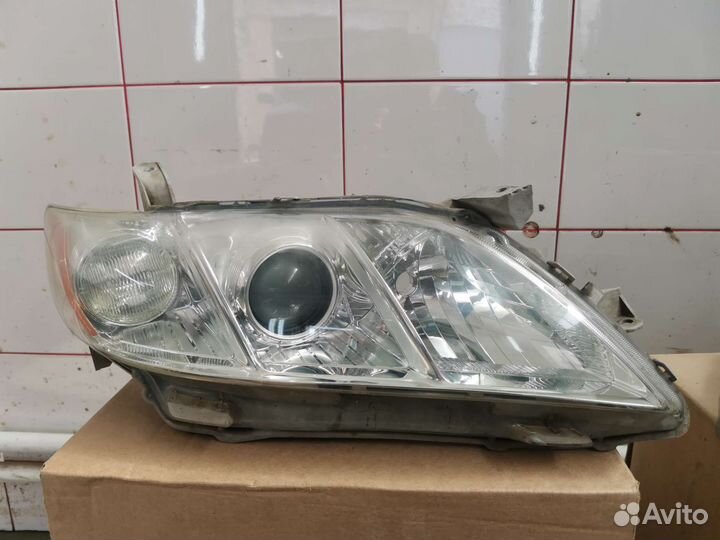 Фары на toyota camry v40 оригинал
