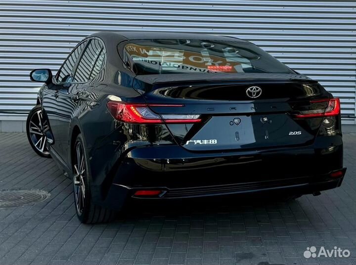 Toyota Camry 2.0 CVT, 2024