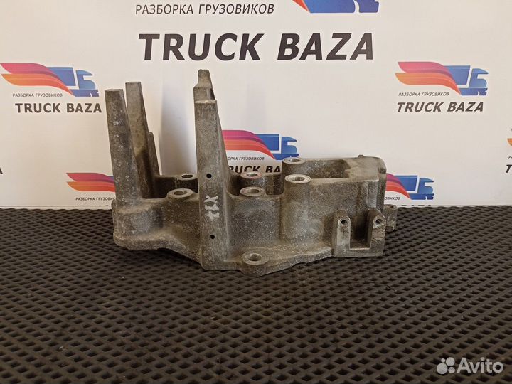 Кронштейн бампера левый Daf CF