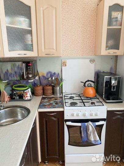 Кухонный гарнитур угловой в хрущевку