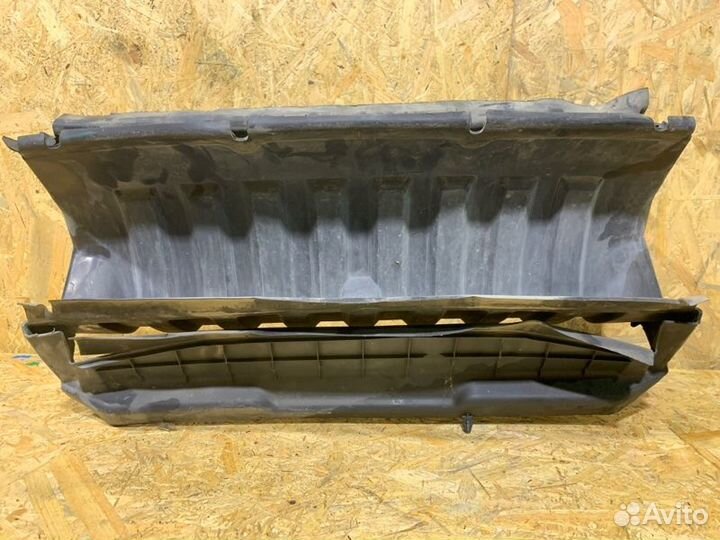 Воздухозаборник Land Rover Range Rover Sport 1