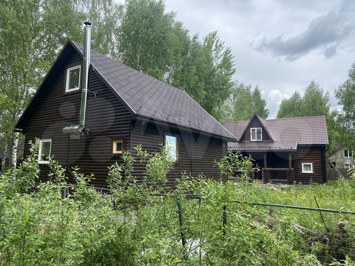 Дом 200 м² на участке 10 сот.