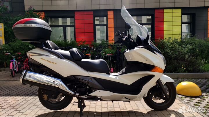 Макси скутер Honda Silver wing 600 GT