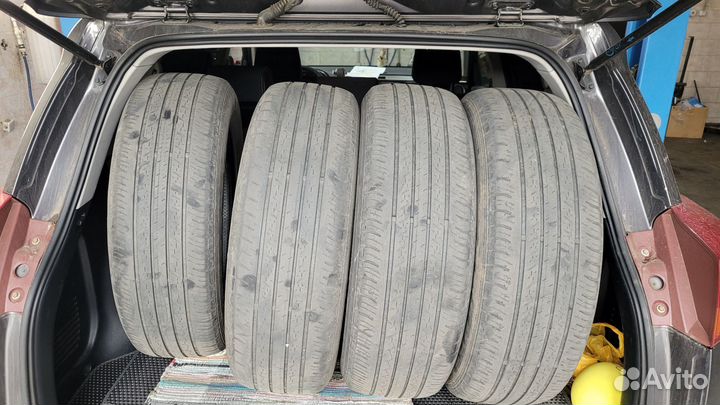 Dunlop Grandtrek ST30 225/65 R17