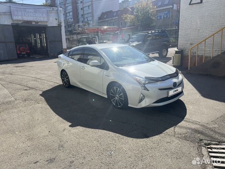 Toyota Prius 1.8 AT, 2017, 97 000 км