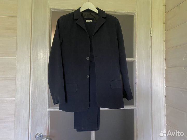 Школьный костюм синий 164 р пиджак/брюки