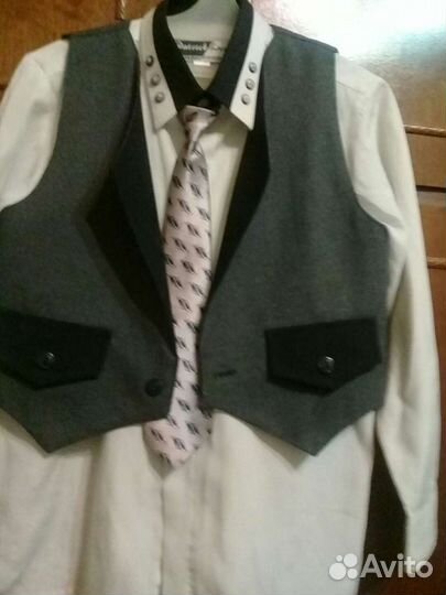 Костюм тройка для мальчика