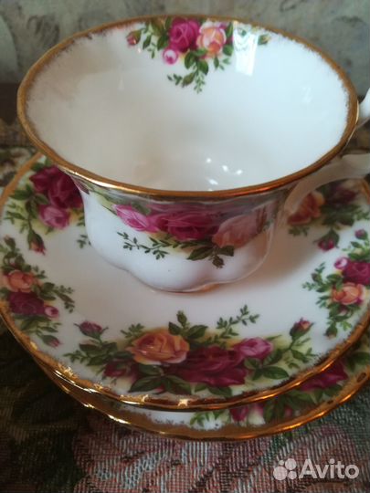 Винтажные чашки, костяной фарфор Royal Albert Eng