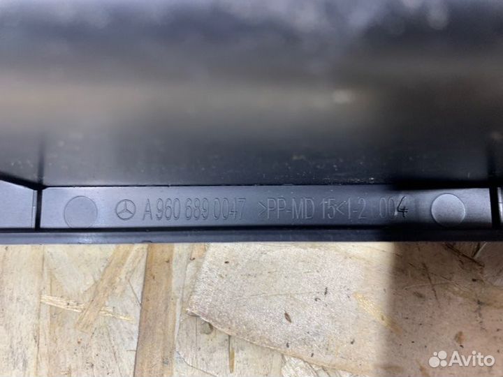 Бардачок Mercedes Actros