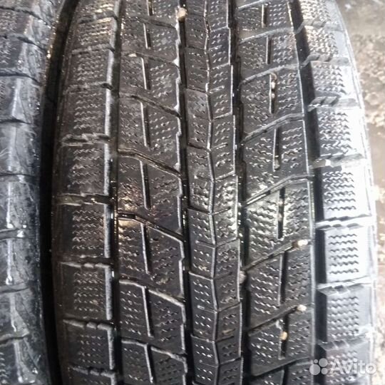 Dunlop Winter Maxx SJ8 235/55 R17