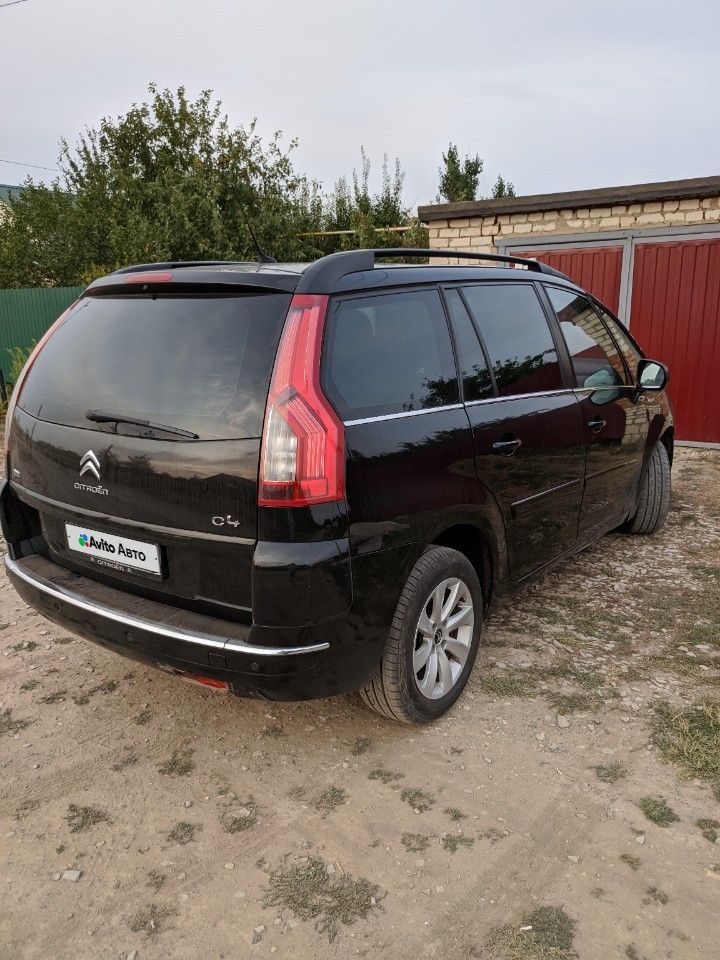 Citroen Grand C4 Picasso: фото из отзыва