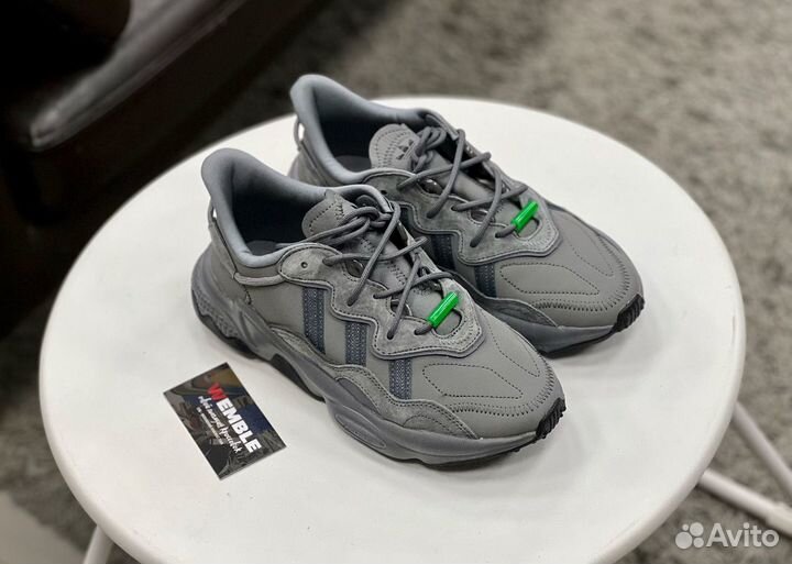 Кроссовки Adidas Ozweego серые