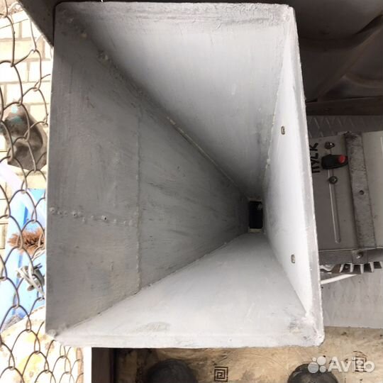 Зернодробилка-мельница