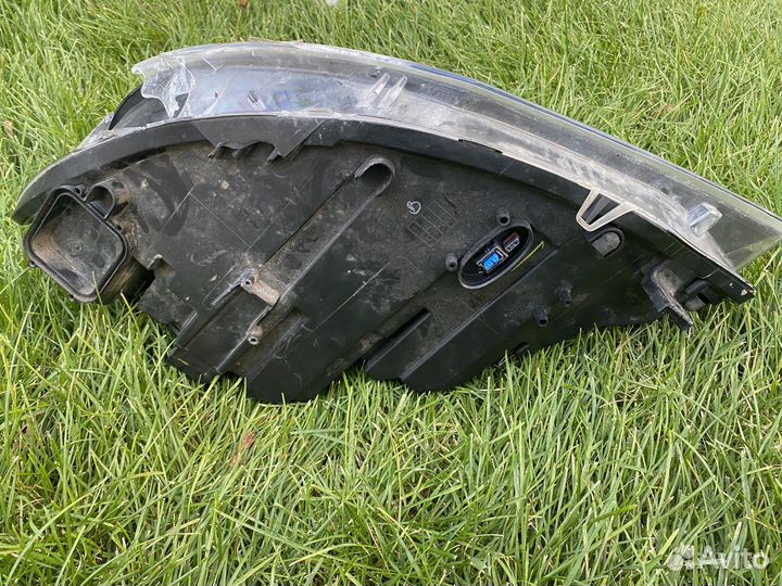 Правая фара на BMW x6