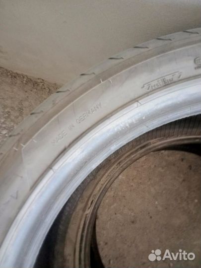 Goodyear Aquatred 225/45 R18 и 255/40 R18