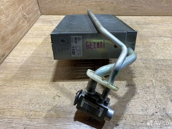 Испаритель кондиционера Mercedes W211 128279
