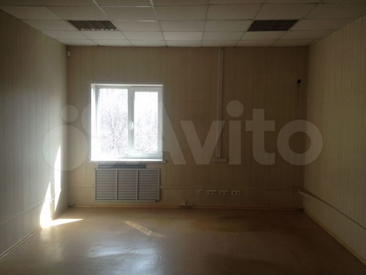 Офисы, Помещения свободного назначения 92 м²