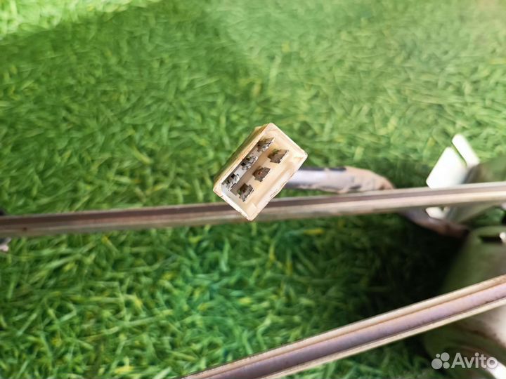 Трапеция стеклоочистителей УАЗ буханка 2009 г