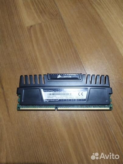 Оперативная память Corsair Vengeance ddr3 8 гб