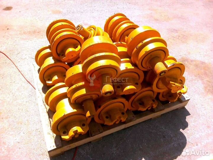 Каток опорный 163-4147