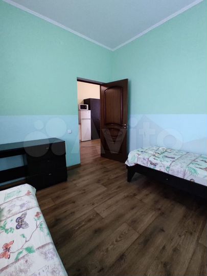 2-к. квартира, 55 м², 1/2 эт.