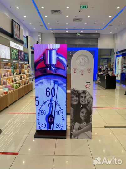 Видеопилон. Аренда светодиодного экрана