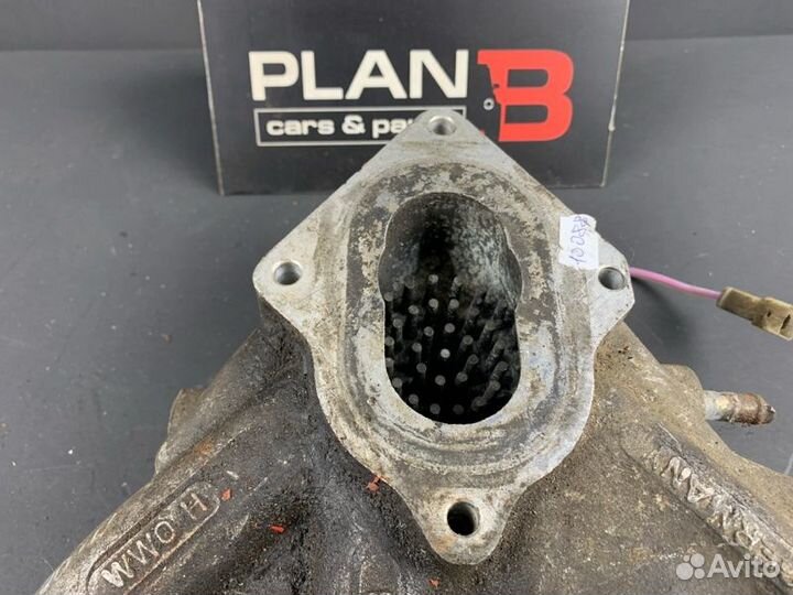 Коллектор впускной Volkswagen Passat B3