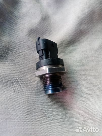 Датчик давления топлива в рампе