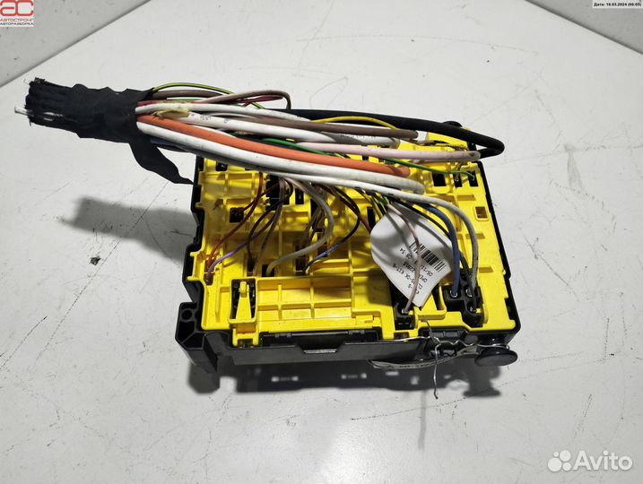 Блок предохранителей для Peugeot-Citroen 308