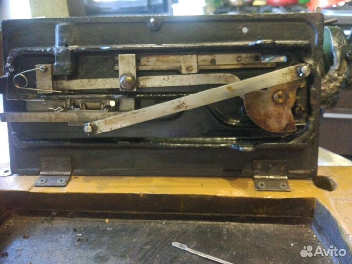 Швейная машинка